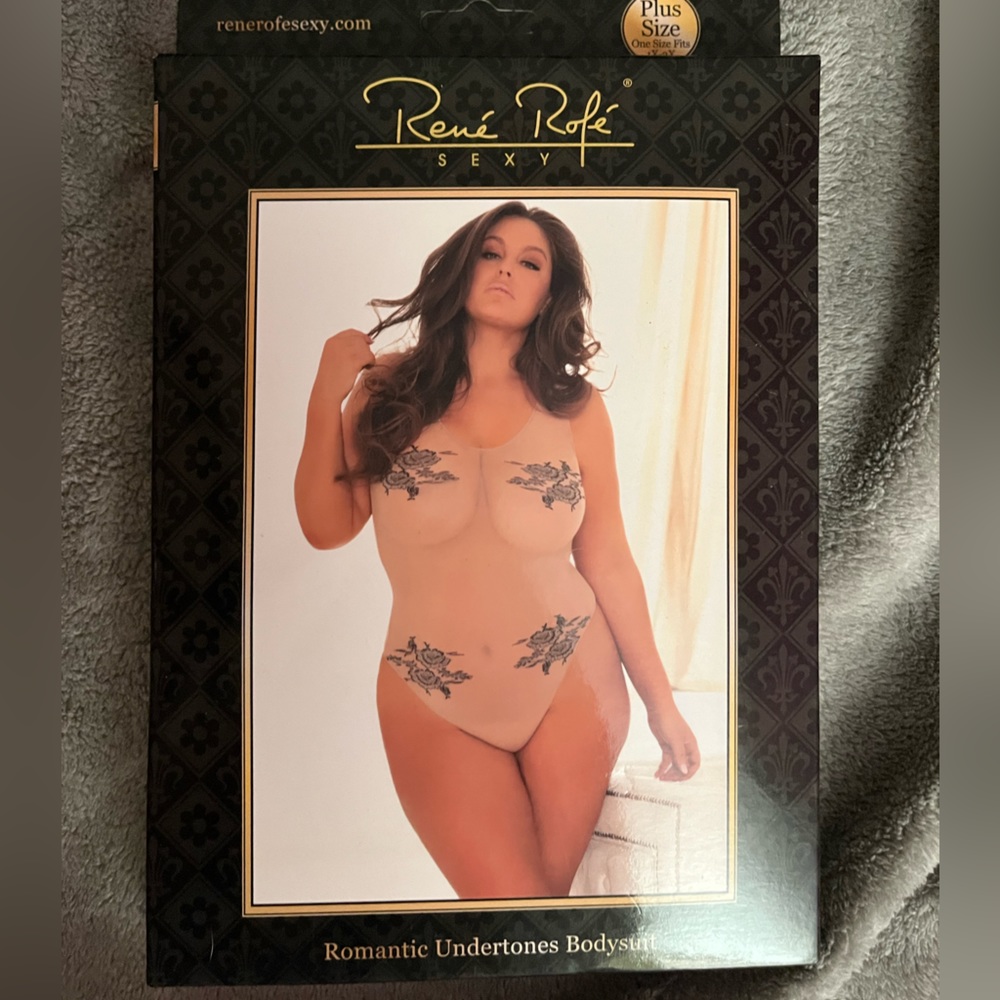 Romantic Valentines Beige Teddy One Size Plus 1X-3X Bodysuit